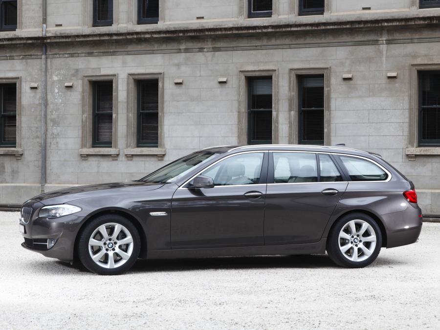  BMW 535i Touring 2011 года  (AU) (фото 8 из 10)